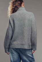 Load image into Gallery viewer, Urban Daizy - Relaxed Waffle Knit High Neck Sweater
