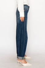 Load image into Gallery viewer, ARTEMIS VINTAGE - HIGH RISE RELAXED TAPERED DARK WASH BARREL JEANS
