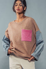 Load image into Gallery viewer, Denim Sleeve Color Blocked Sweater : IVORY / S/M-3:M/L-3
