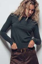 Load image into Gallery viewer, Urban Daizy - Polished Button Cuff Slim Knit Top
