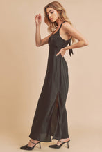 Load image into Gallery viewer, AEMI + CO - 437BD Mae Dress 3
