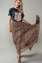 Load image into Gallery viewer, LEOPARD ANIMAL PRINT PLEATED MIDI SKIRT: LEOPARD / S-2/M-2/L-2
