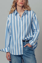 Load image into Gallery viewer, Urban Daizy - Oversized Stripe Button Down Collared Shirt
