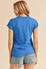 Load image into Gallery viewer, AEMI + CO - 8219BK Gwen Tee
