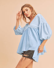 Load image into Gallery viewer, AEMI + CO - 880AS Natalie Top
