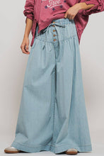 Load image into Gallery viewer, Urban Daizy - Pleated Wide-Leg Button Closure Pants
