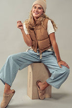 Load image into Gallery viewer, Haven Puffer Vest: OLIVE / S-2/M-2/L-2
