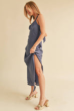 Load image into Gallery viewer, AEMI + CO - 437BD Mae Dress 3
