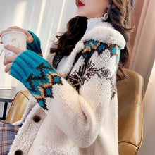 Load image into Gallery viewer, UZ Wholesale Store - Loose Fit Thick Knit Christmas Jacquard Sweater
