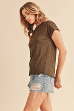 Load image into Gallery viewer, AEMI + CO - 8219BK Gwen Tee
