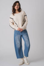 Load image into Gallery viewer, Urban Daizy - Heart of the Stitch Crewneck Sweater
