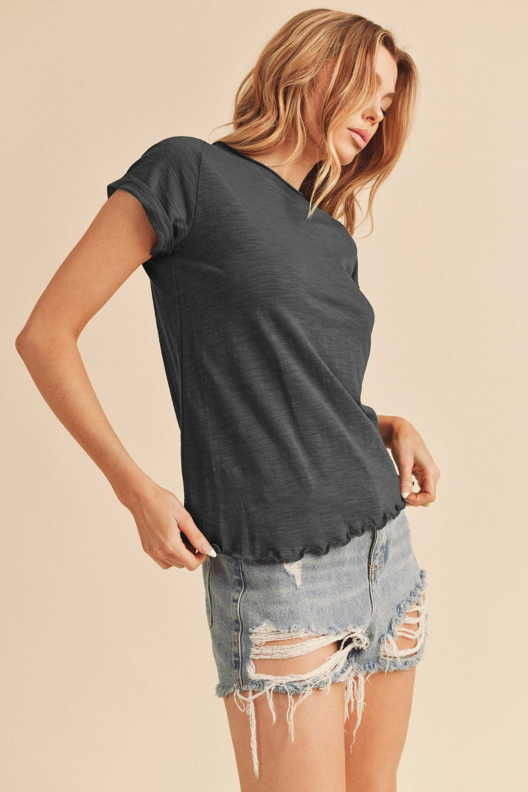AEMI + CO - 8219BK Gwen Tee